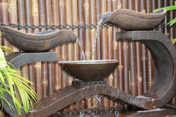 Original Eclipse Fountain - Medium