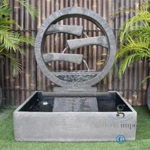 Wagon Wheel Fountain - Medium - Image 3