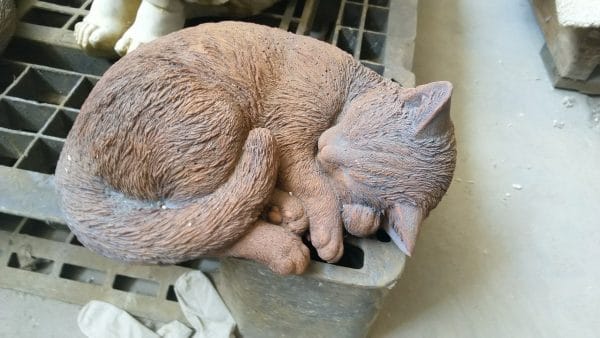 Medium Sleeping Cat Concrete Memorial Statue
