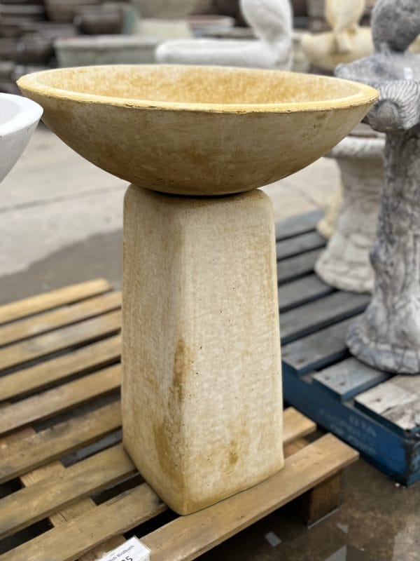 Deep Dish Concrete Birdbath (1607) - Image 2