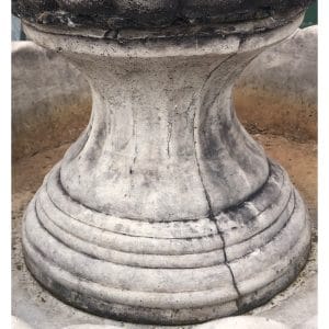Chelsea Pedestal Small Concrete Plinth / Stand