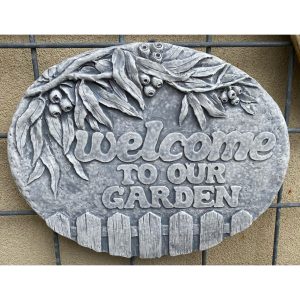Gumleaves Welcome Concrete Wall Plaque