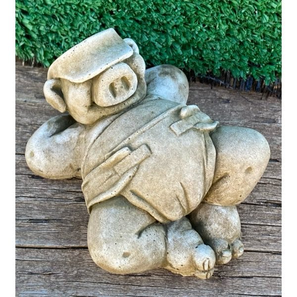 Baby Pig Concrete Statue 0037