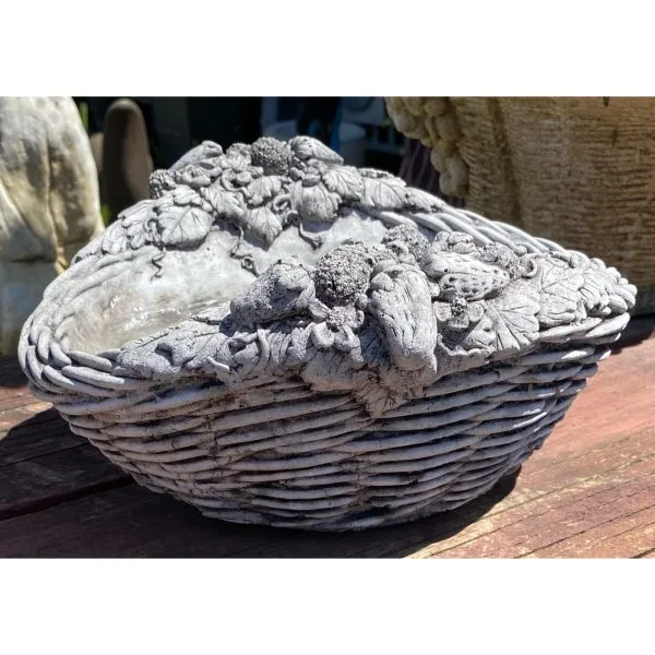 Strawberries on Basket Pot Concrete Planter 0505