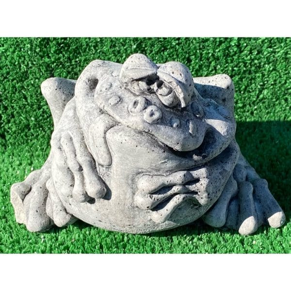 Fun Frog Concrete Animal Statue 0133