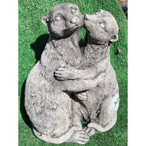 Meerkats Kissing Concrete Animal Statue 0974