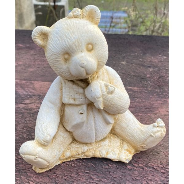 Bear with Honey Concrete Animal Statue 0179