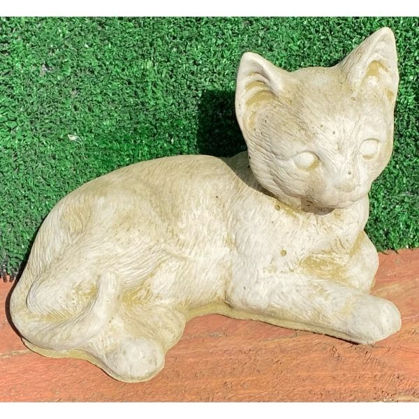 Lying Tabby Medium Concrete Cat Statue 0119