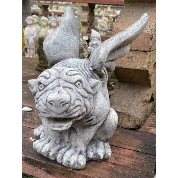 Gargoyle Crouching Concrete Statue 0321
