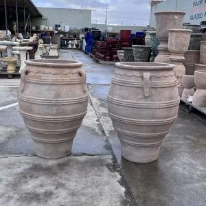 Pithari Urn