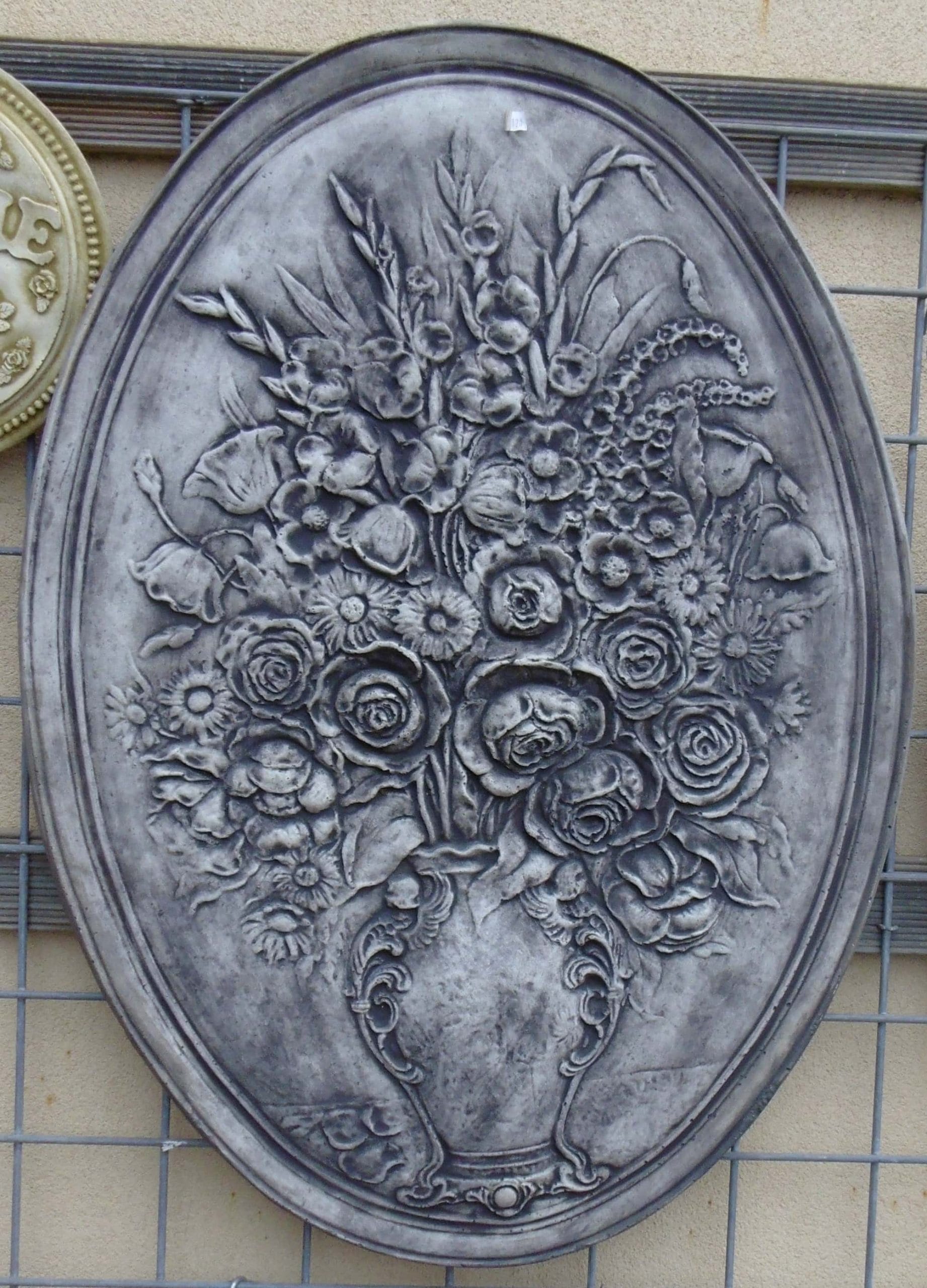 #2 - Large Vertical Flower Arrangement Concrete Plaque (grey)