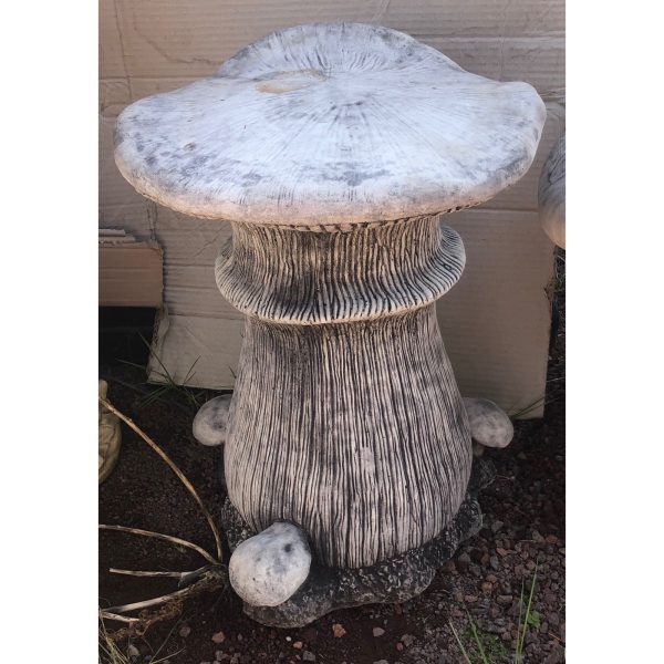 Mushroom Seat XL Concrete Statue