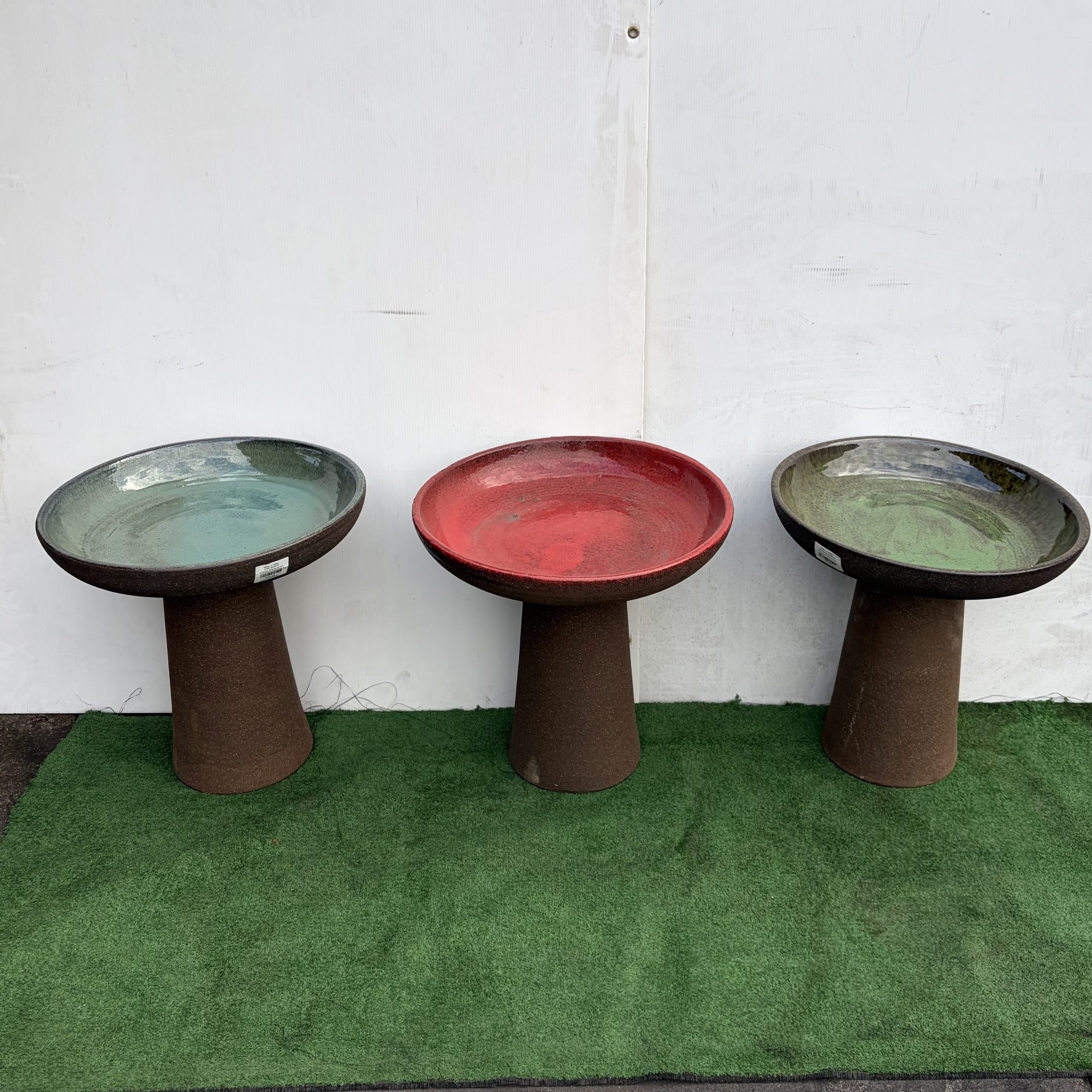 Graphite Mondo Glazed Birdbath - Image 4
