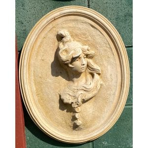 Cameo Vellida Concrete Wall Plaque