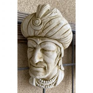 Saracen Head Concrete Wall Plaque 9282