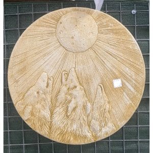 Wolves Howling Concrete Wall Plaque