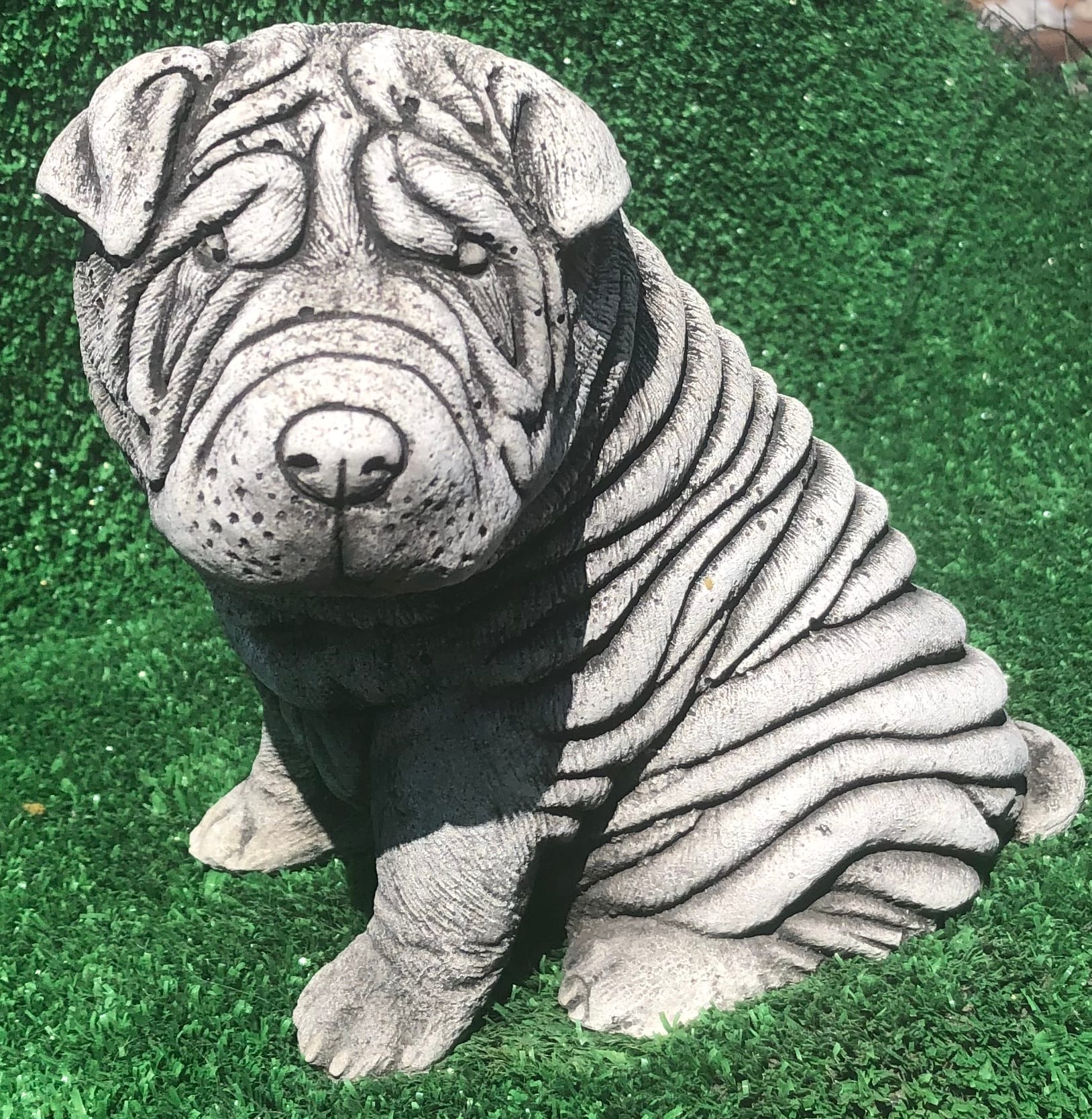 Sharpei Sitting Concrete Dog Statue 0016