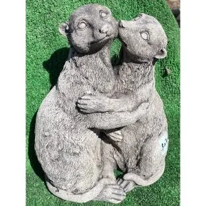 Meerkats Kissing Concrete Animal Statue 0974