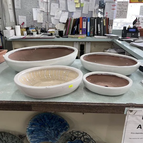 Glazed Oval Bonsai Pot - Image 4