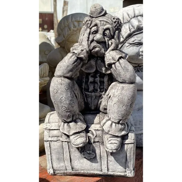 Clown on Chest Concrete Statue 0279