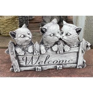 Three Welcome Kittens Concrete Cat Statue 0123