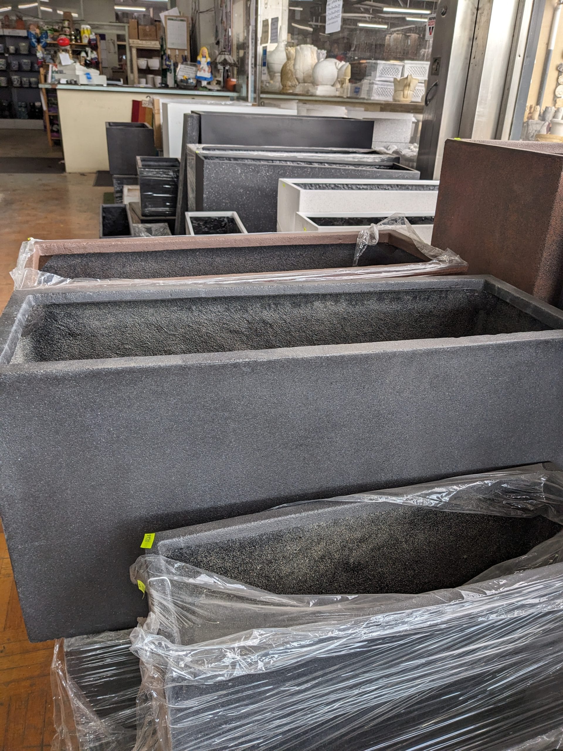 Modstone Conrad Lightweight Planter Box - Image 3