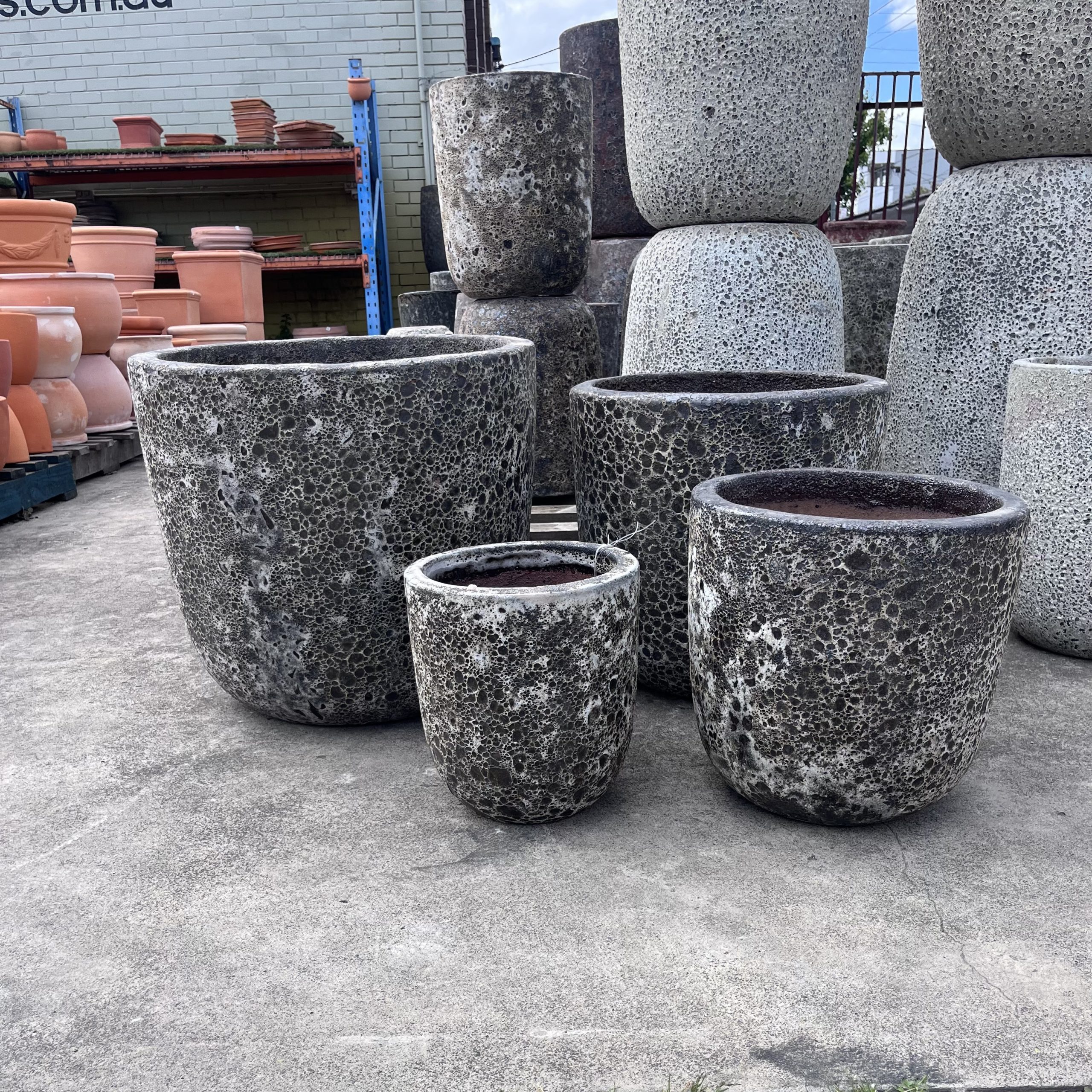 Squat U Pot Atlantis Pot - Image 2