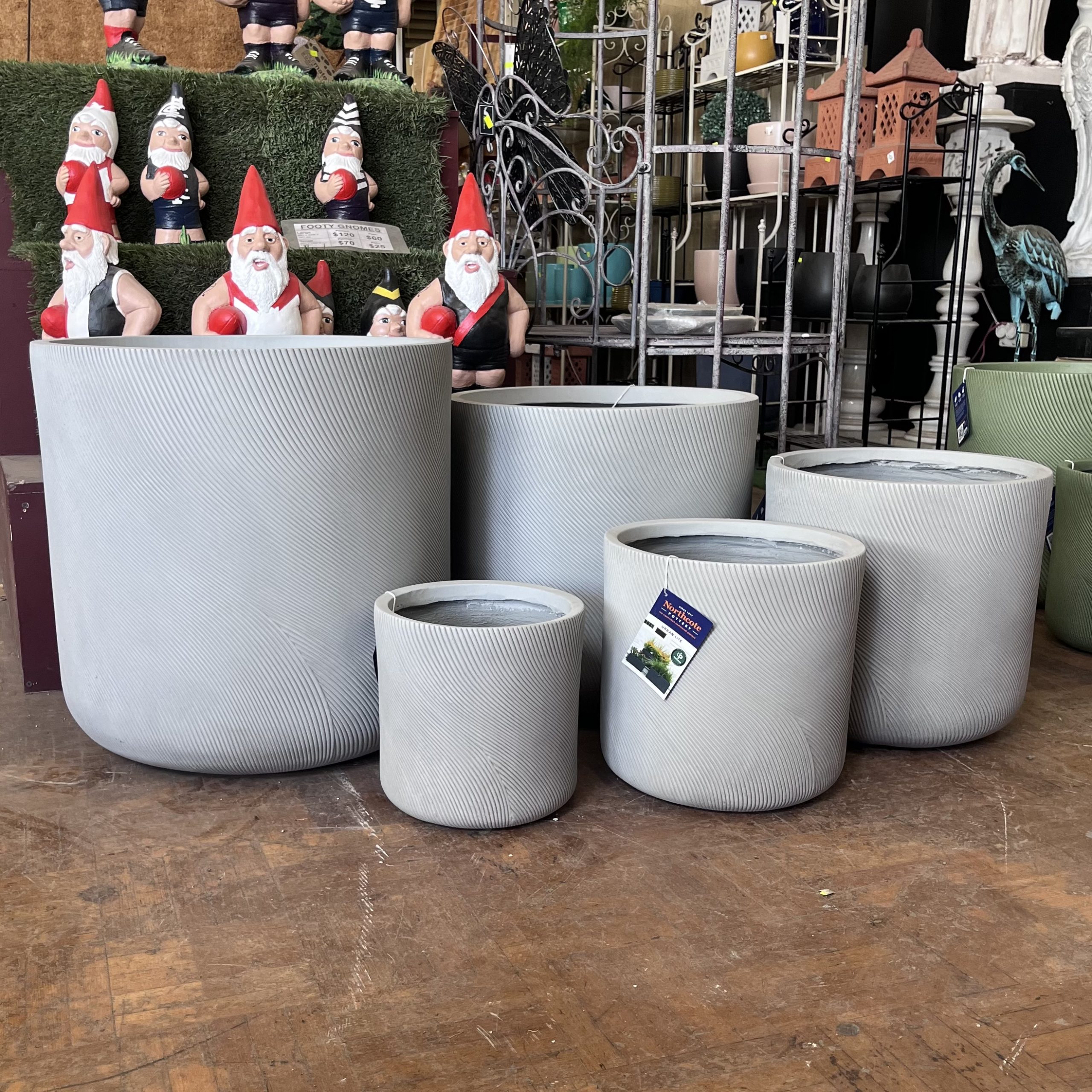 Helix Cylinder Lightweight Pot - Image 6